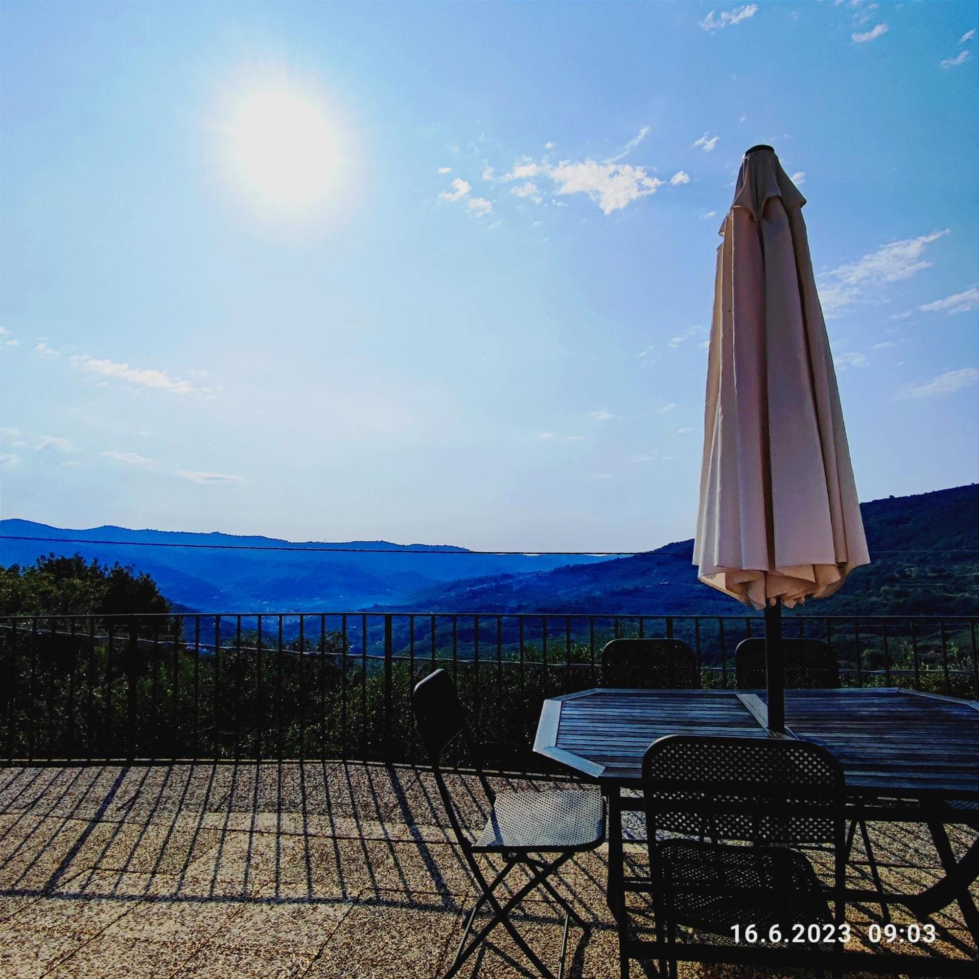 Villa Berio Due - Tuija Villa Viani Kültér fotó